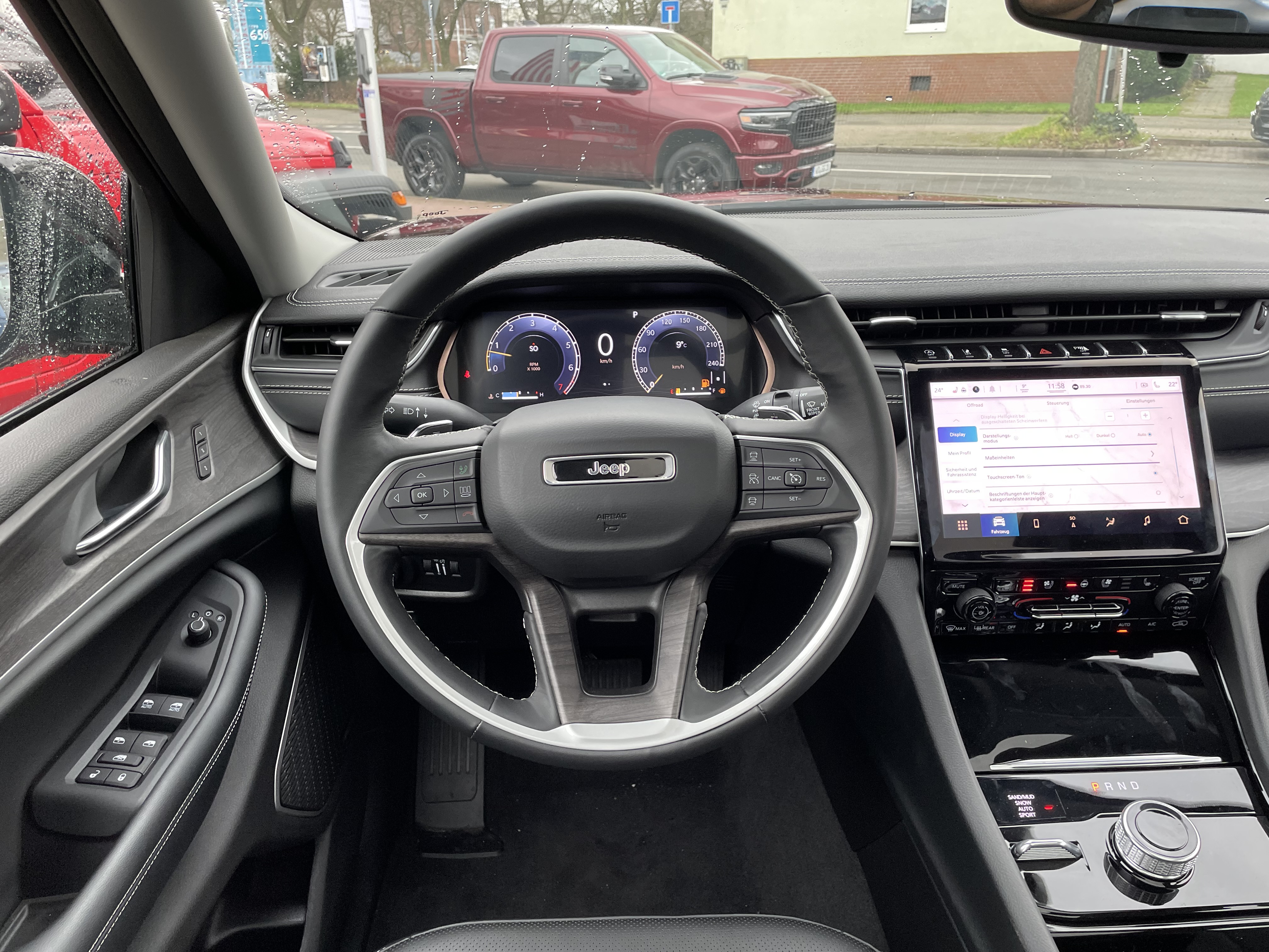 Angebotsdetails JEEP Grand Cherokee 3.6 V6 Limited Lang Red