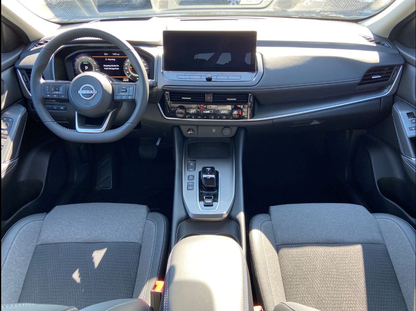 Angebotsdetails Nissan Qashqai 1.3 N-Connecta X-Tronic diverse Farben